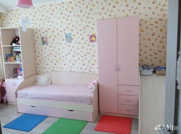 Детский шкаф, кровать, стеллаж
