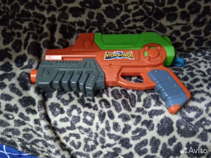 Пневматический пистолет оружие