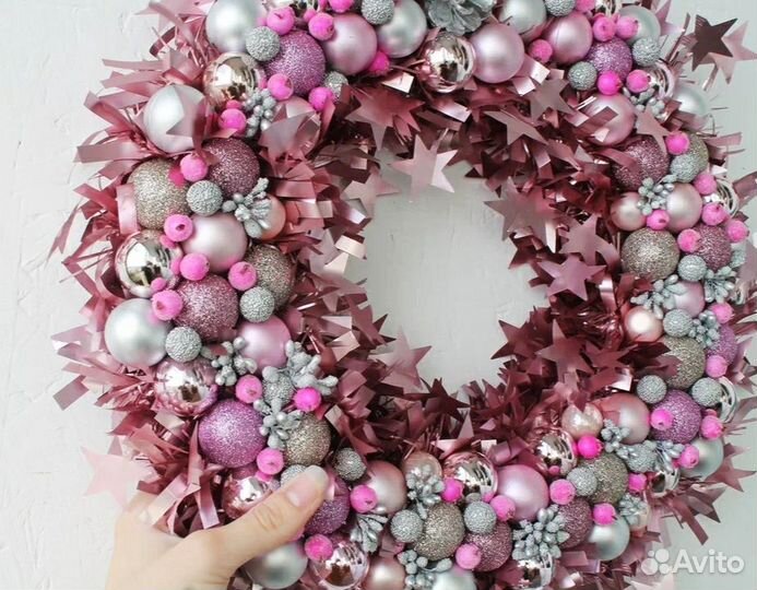 Новогодний венок ручной работы
