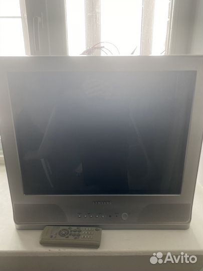 Телевизор samsung