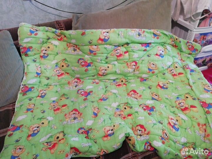Детское одеяло в кроватку
