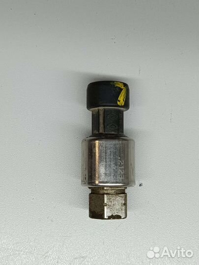 Датчик кондиционера Рено Сандеро 8200279259