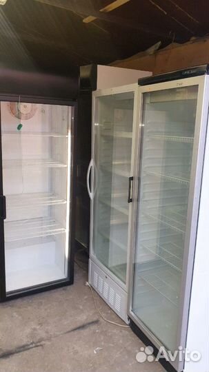 Холодильный шкаф Helkana