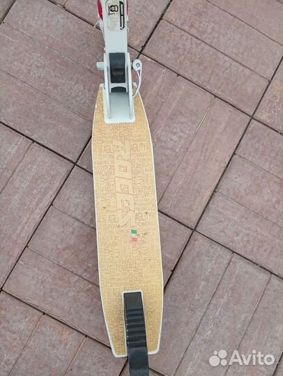 Продам детский самокат