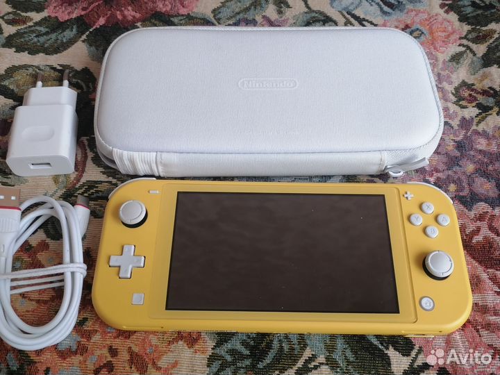Портативная игровая чип nintendo switch Lite 256