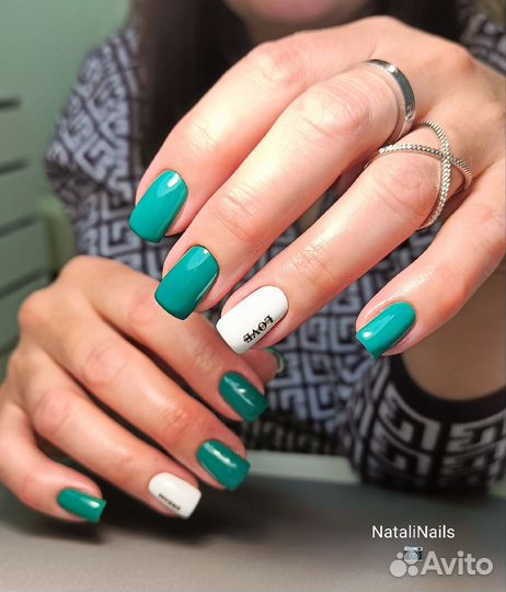 Маникюр педикюр