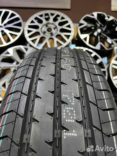 Triangle Connex Van TV701 215/60 R17 109T