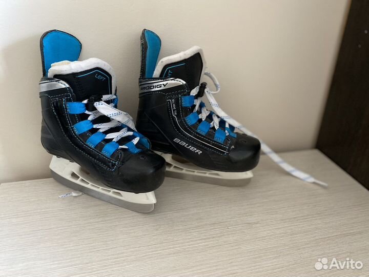 Коньки Bauer детские