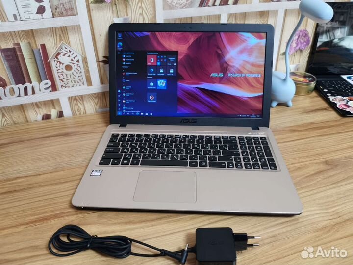 Быстрый full HD Asus на SSD