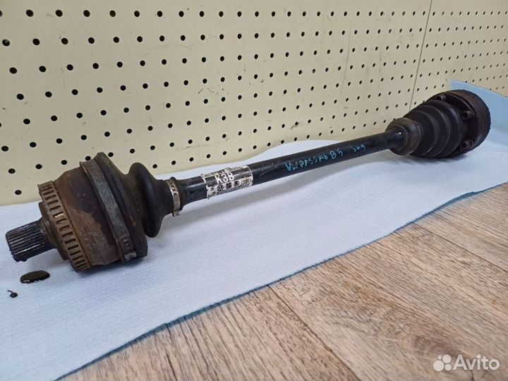 Привод задний Volkswagen Passat