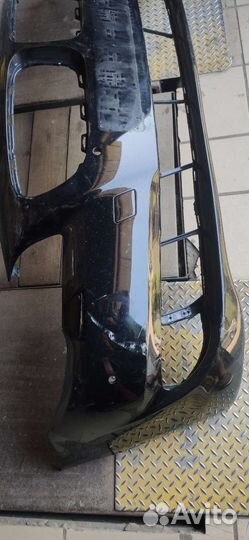 Передний бампер BMW F10