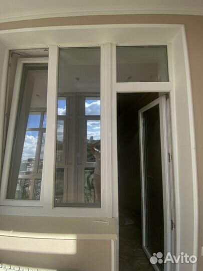 Окна двухкамерные с балконной дверью KBE