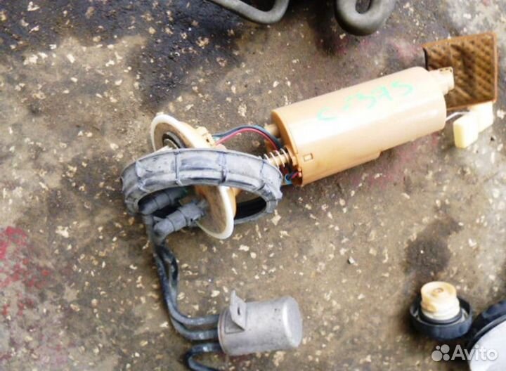 Насос топливный chrysler Town Country 1996-2000 3