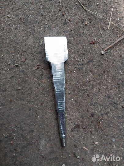 Фигурка,значки СССР