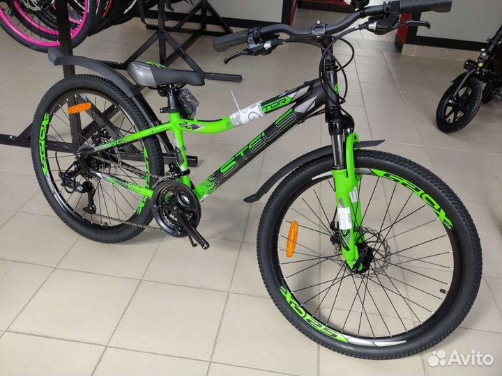 Велосипед 24 Stels Navigator 410 MD черн.мат./зел