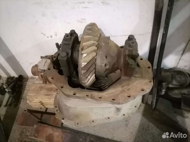 Редуктор хово А7 шакман F3000
