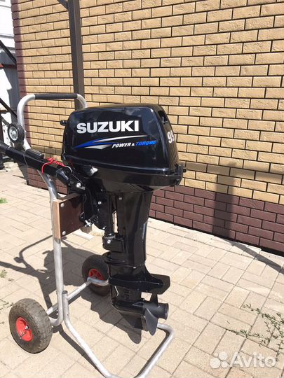 Лодочный мотор