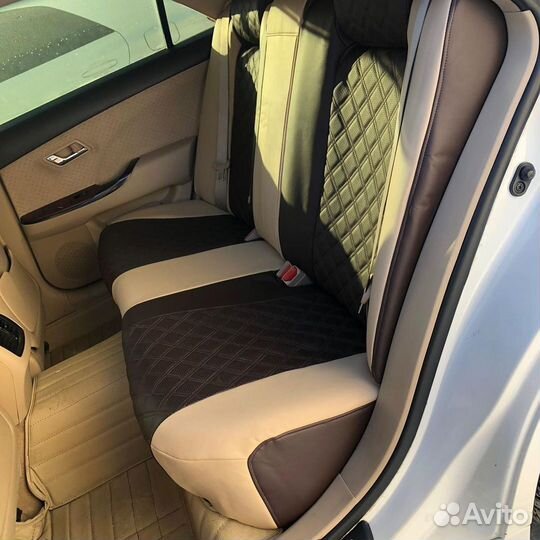 Чехлы на Toyota Crown 200