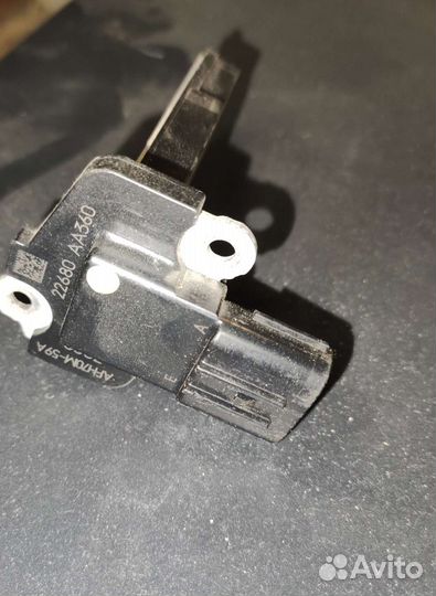 Датчик расхода воздуха Subaru