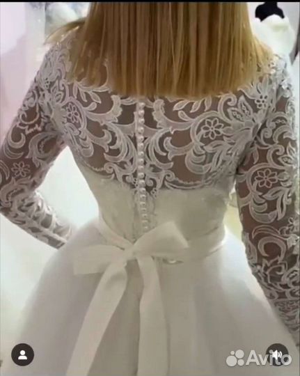 Свадебное платье