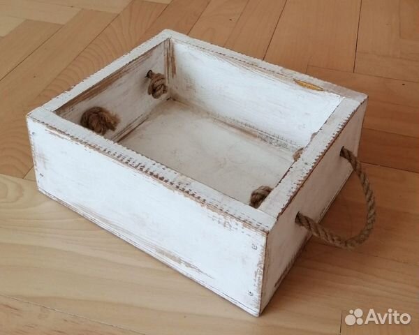 Ящик из дерева