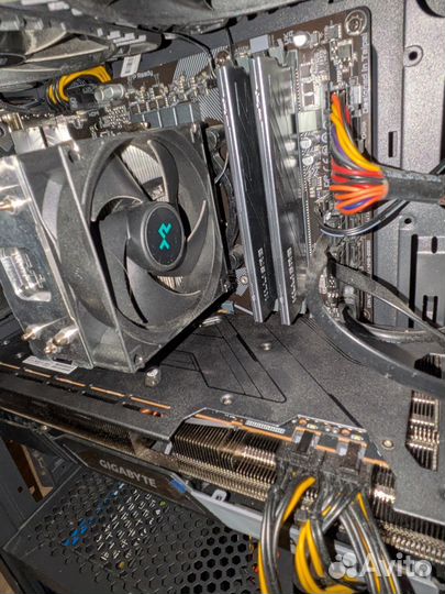 Компьютер i5-11400f; rx 7700xt