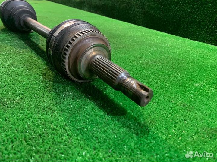 Привод передний левый Toyota Wish ZNE14 1ZZ-FE