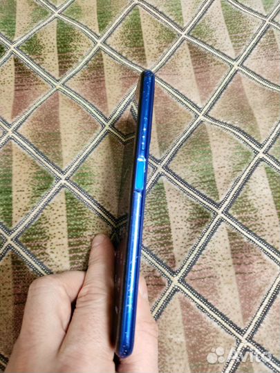 HONOR 20, 6/128 ГБ