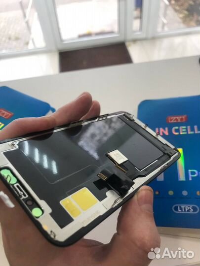 Дисплей iPhone 11 Pro