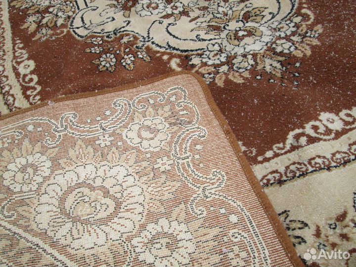 Ковер напольный. Шерсть. 2 на 5