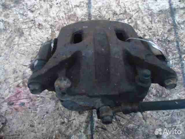 Суппорт передний правый Infiniti G 2 V36 coupe