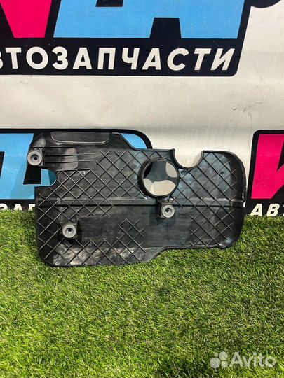 Декоративная крышка двигателя Fiat 124 2018