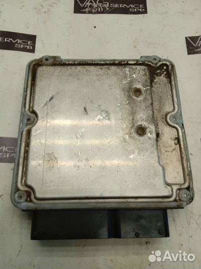 Блок управления двигателем VAG VW passat (B6)