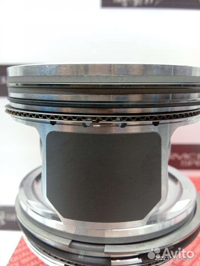 Комплект новых поршней+0.25 VAG 1.6 MPI EA111 CFN