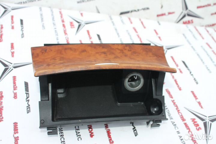 Пепельница mercedes w211 светлая