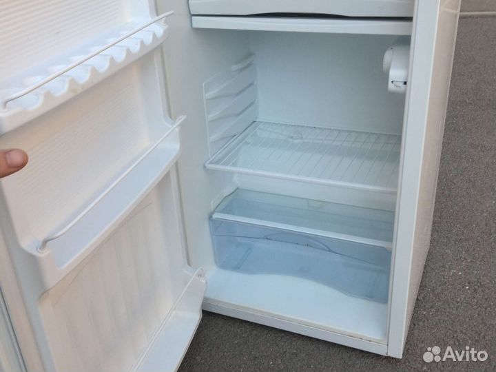 Холодильник маленький