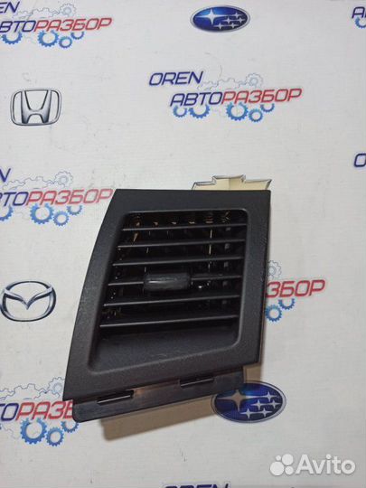 Дефлектор воздушный передний правый Mitsubishi