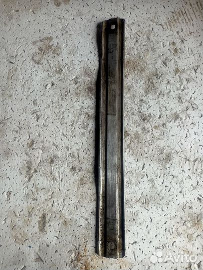 Усилитель тоннеля пола Audi A4 B5 8D0804813G