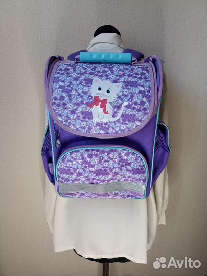 Рюкзак школьный для начальных классов