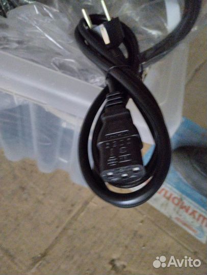 Сетевой кабель питания, шнур для компьютеров