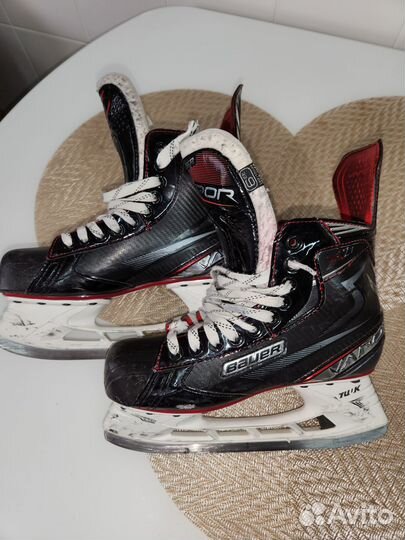 Хоккейные коньки bauer vapor 2.7