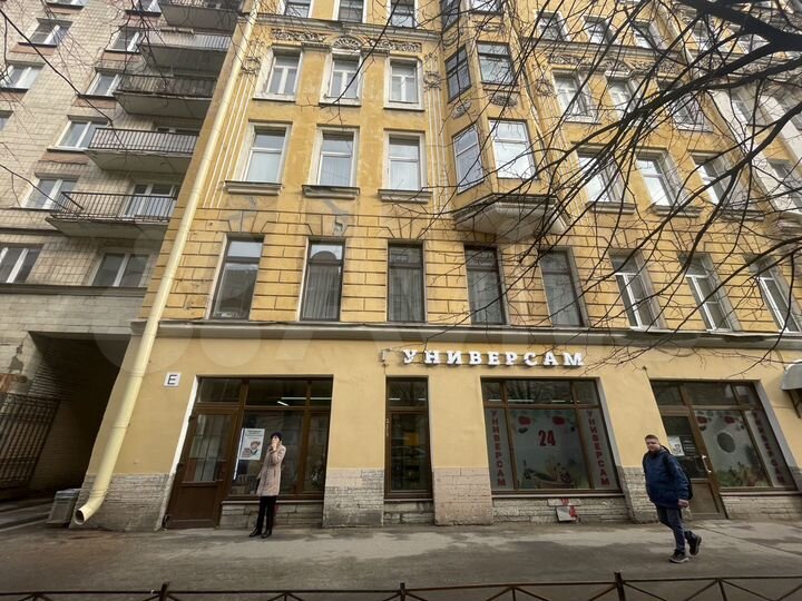 Продажа торгового помещения 155 кв.метров, 1 этаж