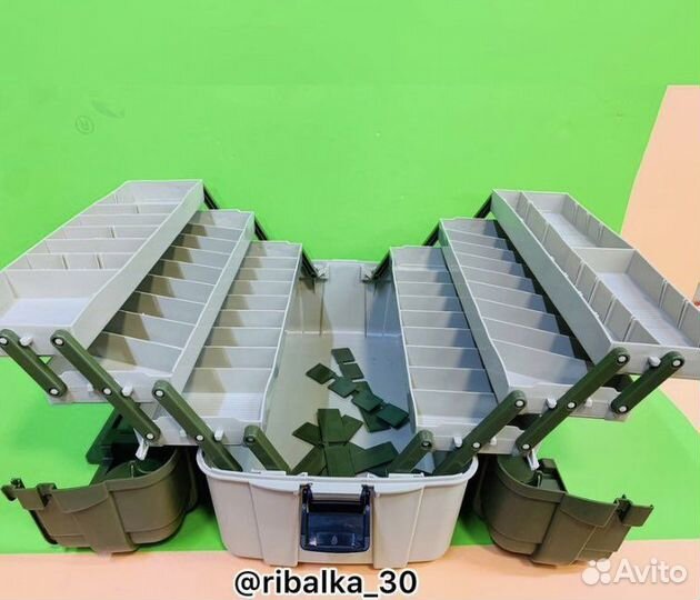 Рыболовный ящик