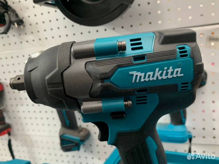 Гайковерт makita