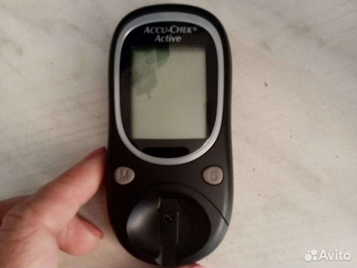 Глюкометр аccu-chek active