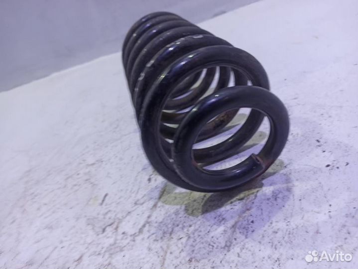 Пружина задняя бмв X5 E53