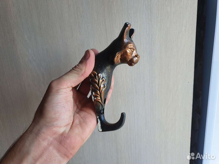 Вешалка рысь СССР