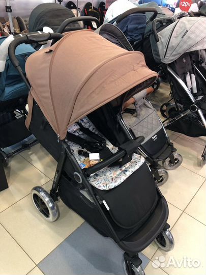 Прогулочная коляска Baby Design Coco