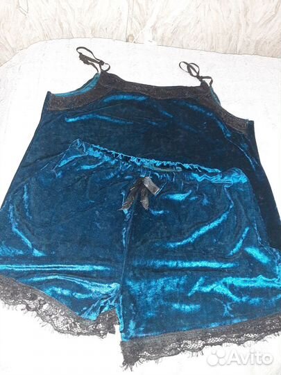 Пижамы женские 52 размер