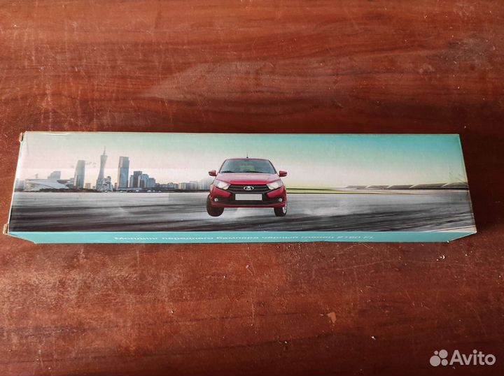 Реснички и значок хром на granta fl